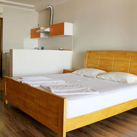 Vip Apartments Sovinion 敖德萨 外观 照片