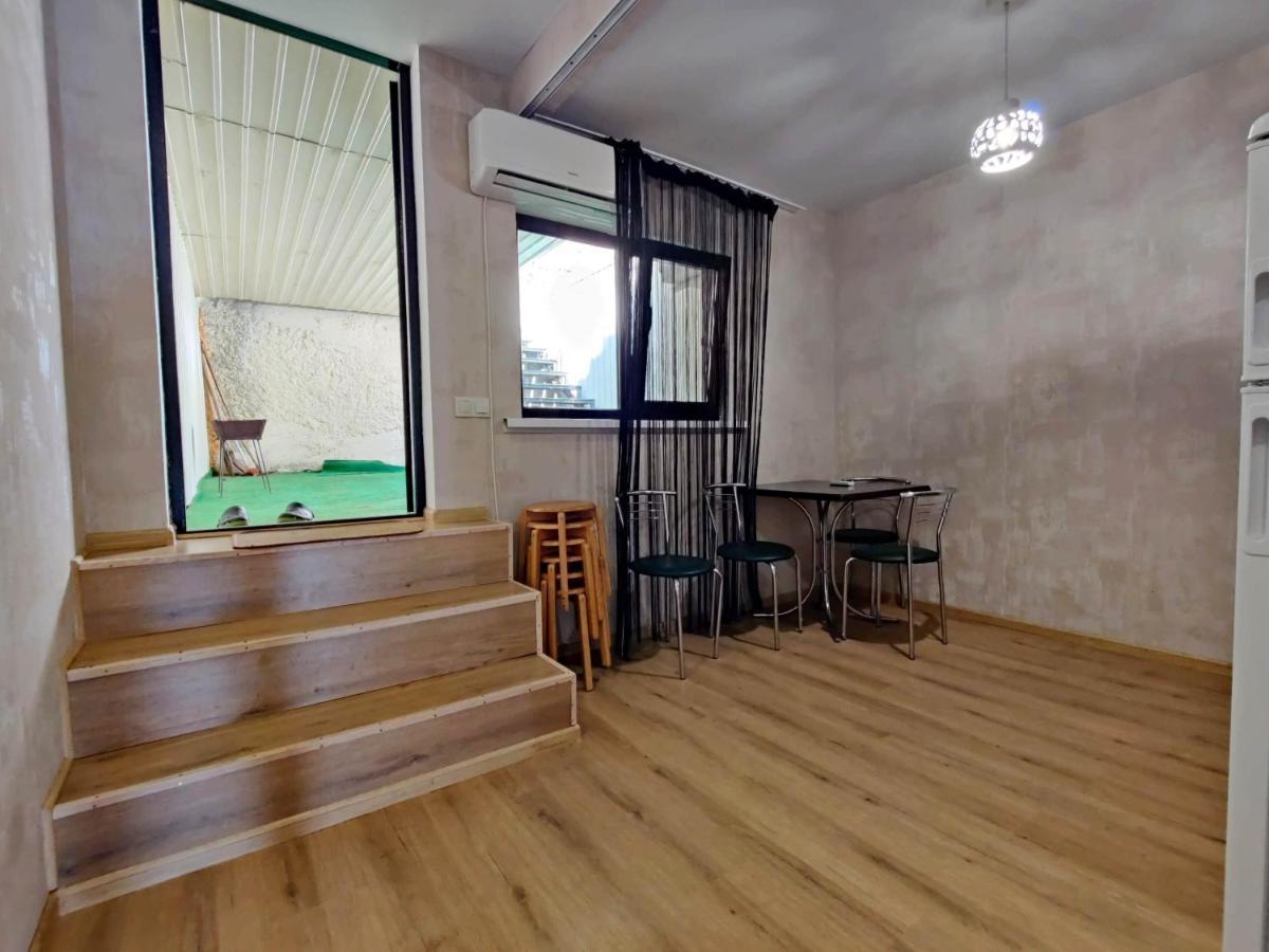 Vip Apartments Sovinion 敖德萨 外观 照片
